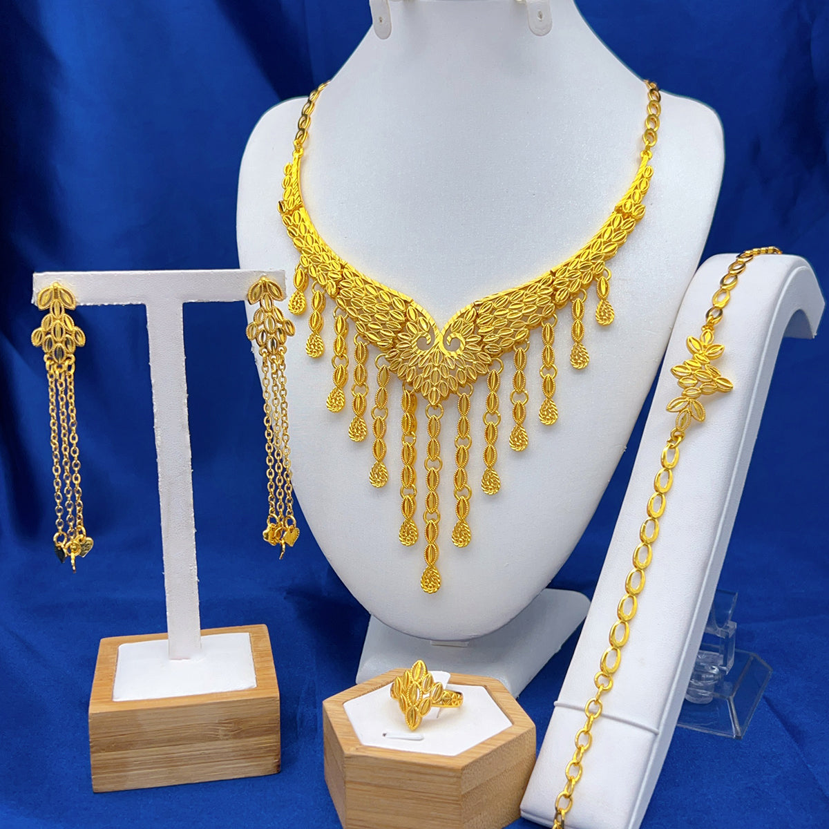 Ethnic Bridal Jewelry | Golden Inlay Pattern 4-Piece Set | Muslim Style|S-773