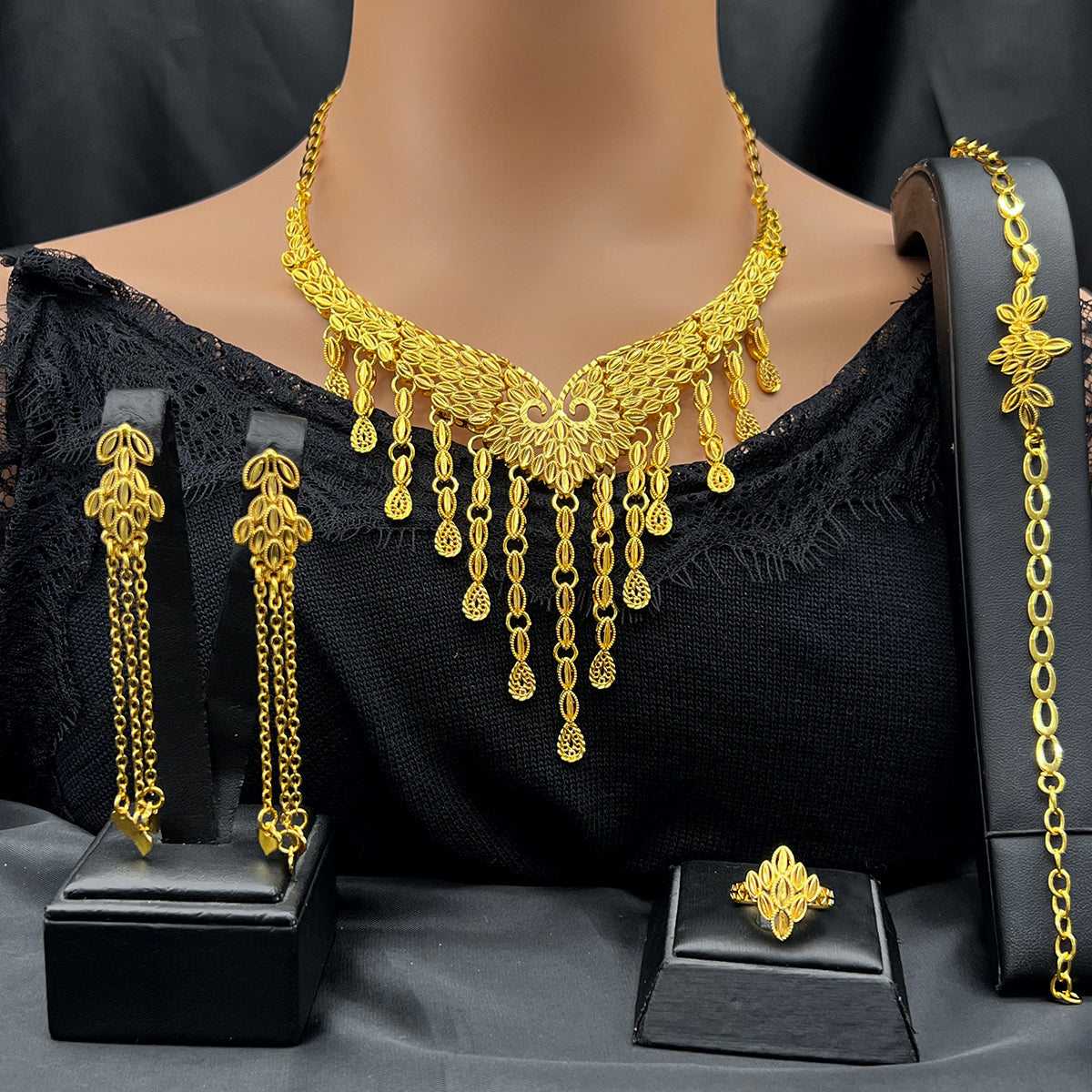 Ethnic Bridal Jewelry | Golden Inlay Pattern 4-Piece Set | Muslim Style|S-773