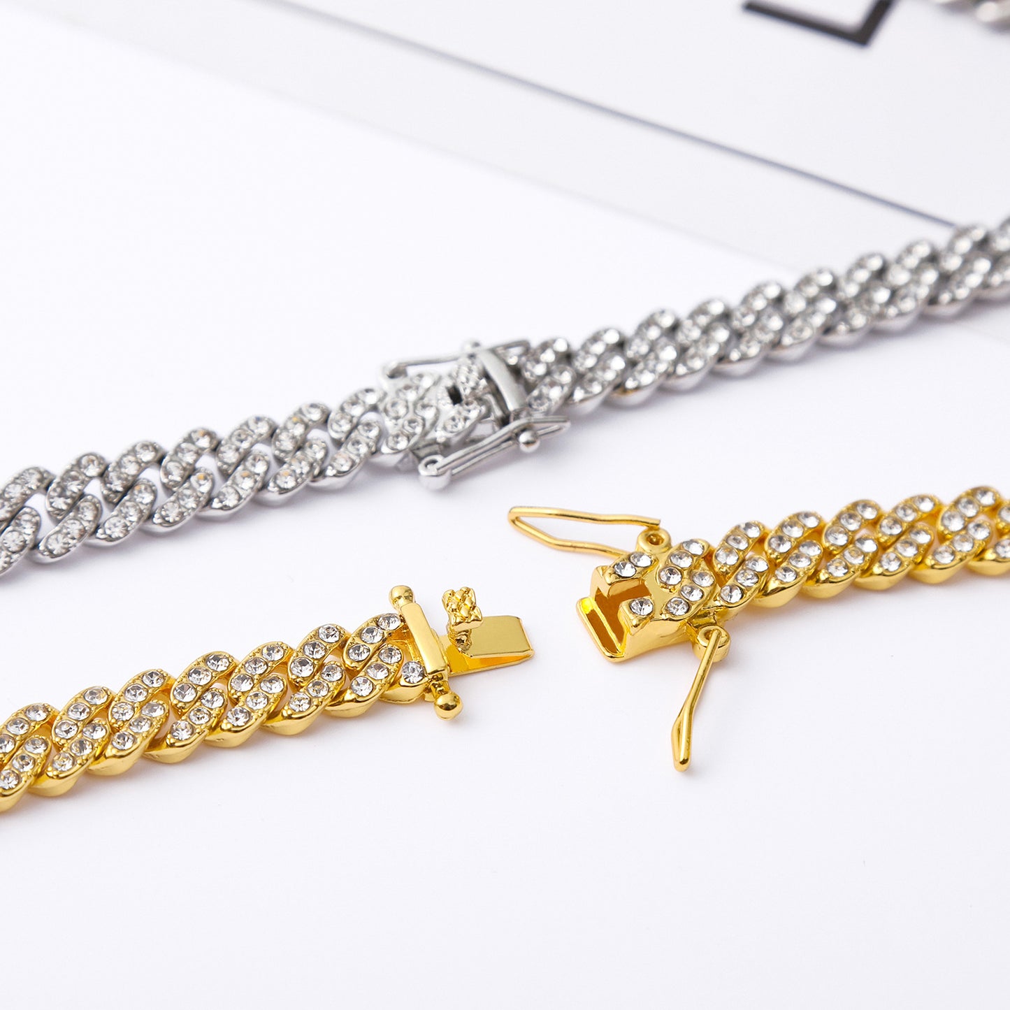 Arab-Inspired Bracelet|Bold & Luxurious Design