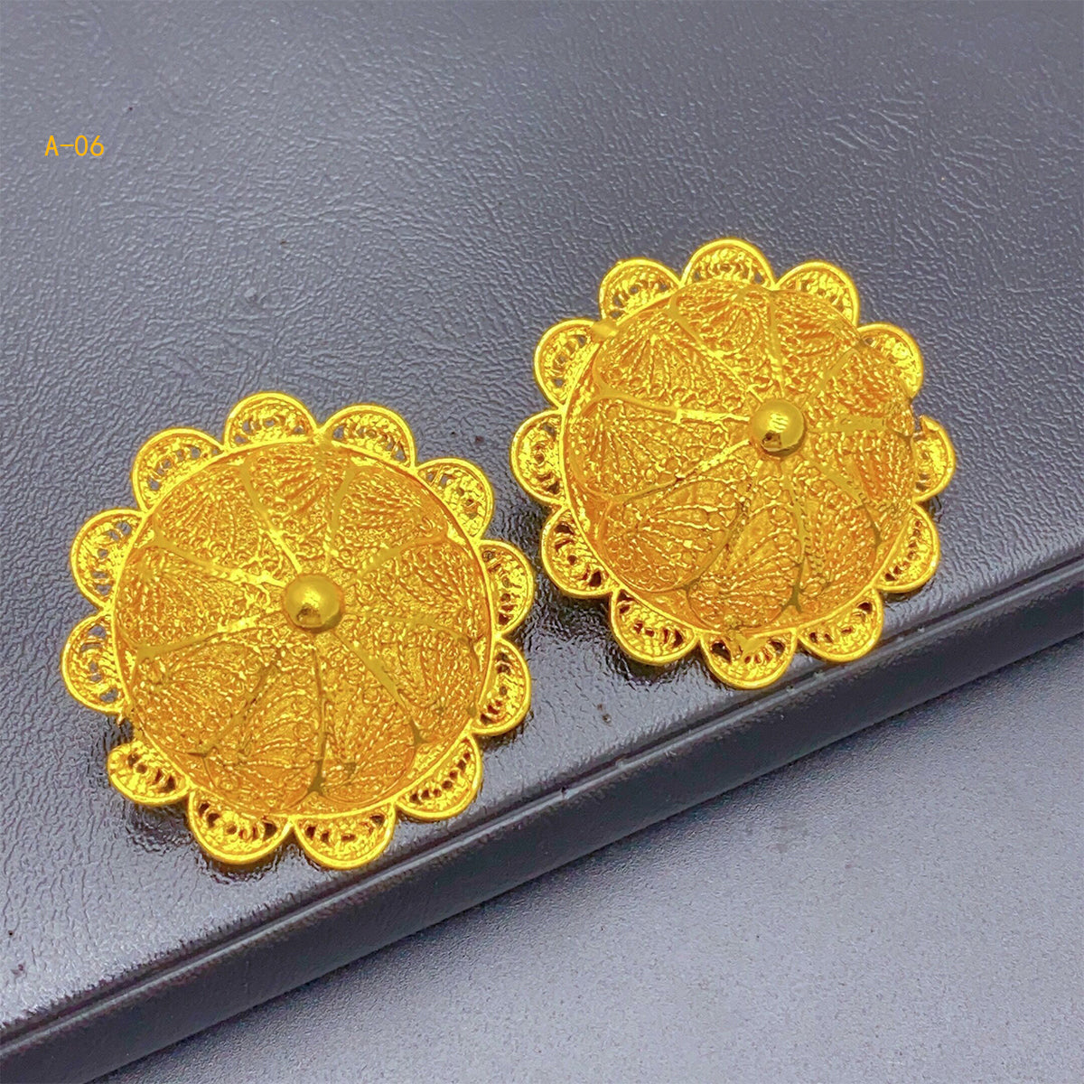 Traditional Muslim Jewelry | Luxurious Carved Golden ｜a-06